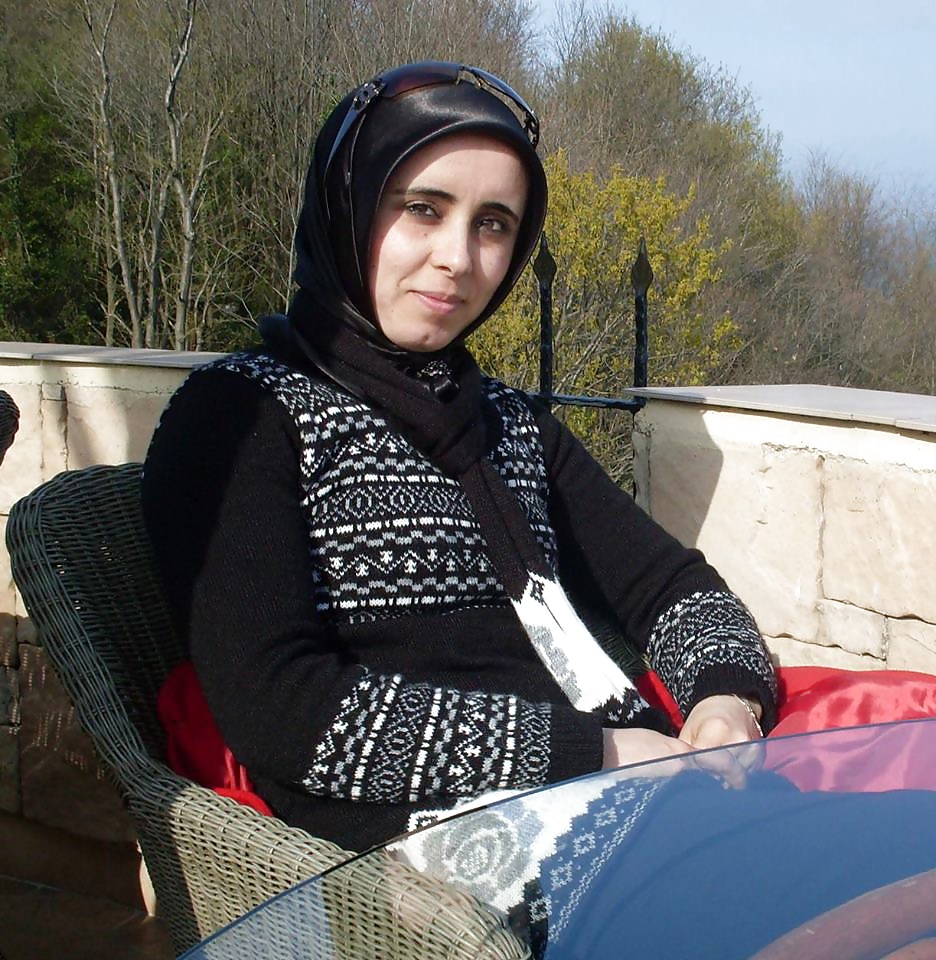 Türkisch Turban Hijab Araber Asiatisch Katastrophe #24406111