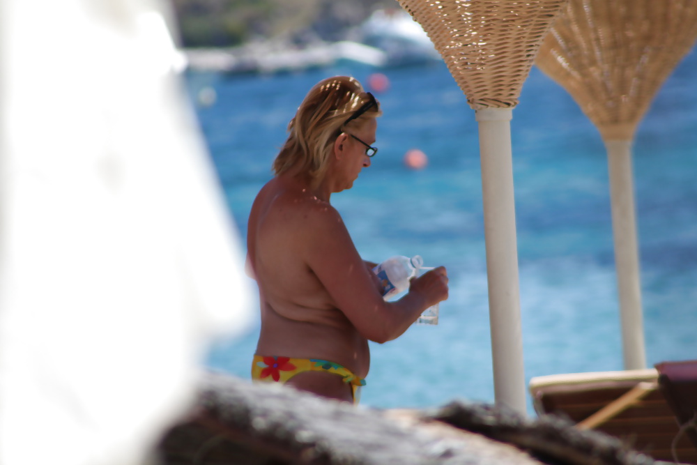 Oben-ohne-Strand In Mykonos3 #34551251