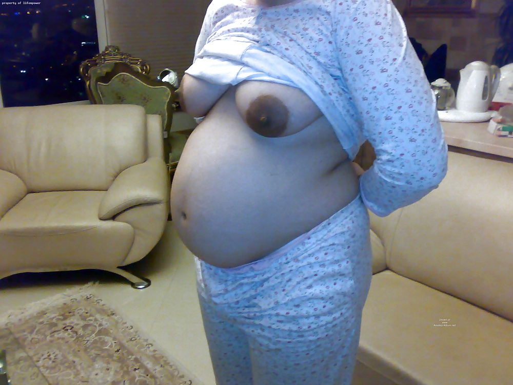 Pregnant amateur private colection...if you know her #26293431
