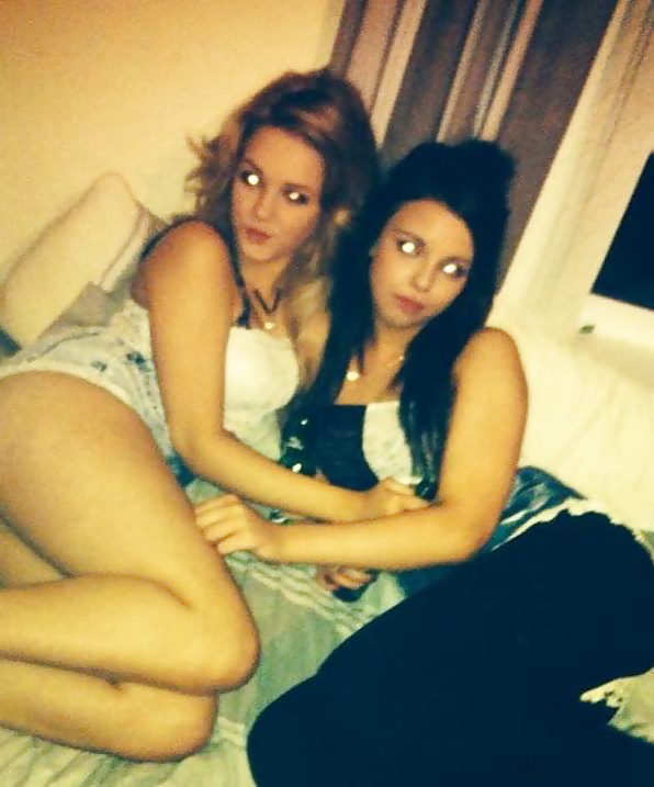 ¡Sucia, sucia tarta de facebook!
 #32265458