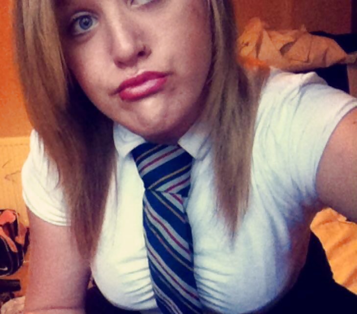 ¡Sucia, sucia tarta de facebook!
 #32265525