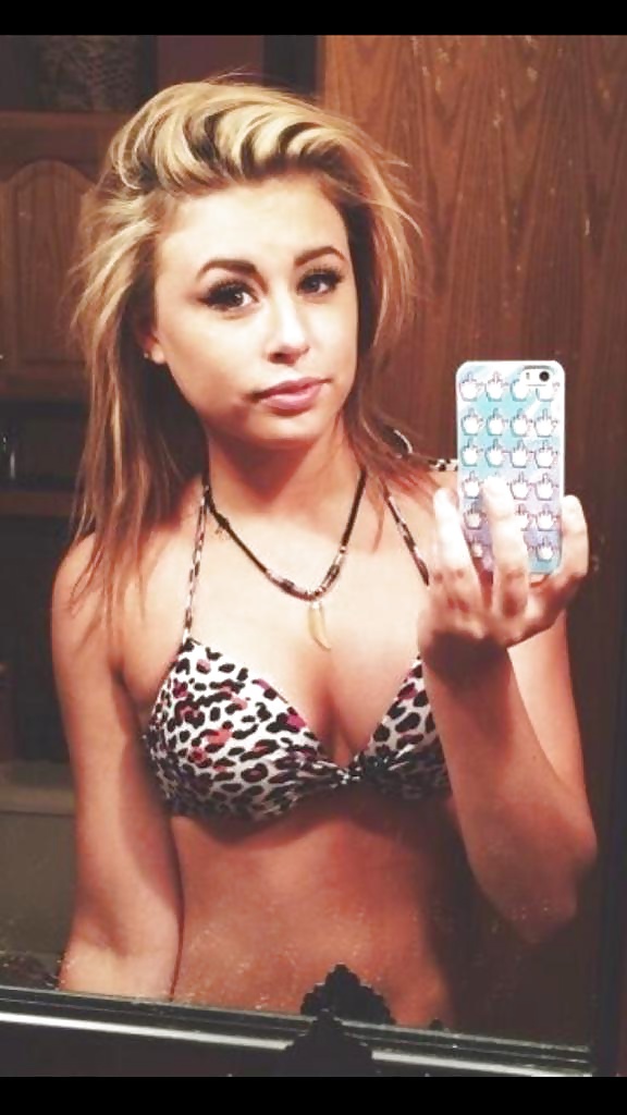 ¡Sucia, sucia tarta de facebook!
 #32265684