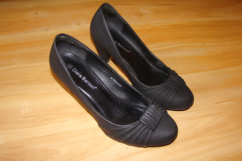 私のもう一つの黒い靴:)
 #34275748