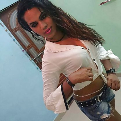 Ladyboys i like to suck and fuck! #39287911