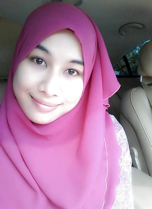 Awek tudung (no nude) #23853319