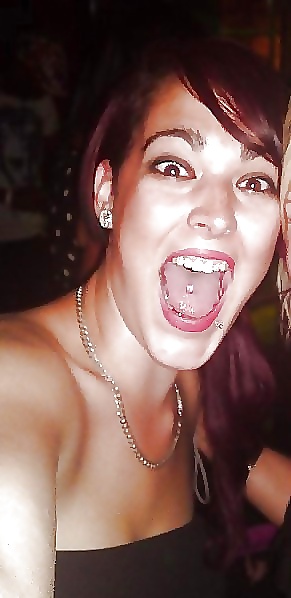 Más rebecca
 #23997050