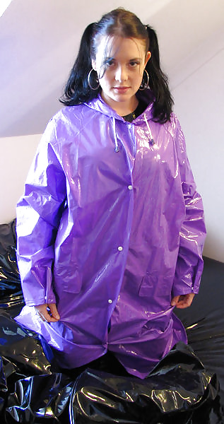 Abbigliamento da pioggia in plastica e pvc
 #28218763