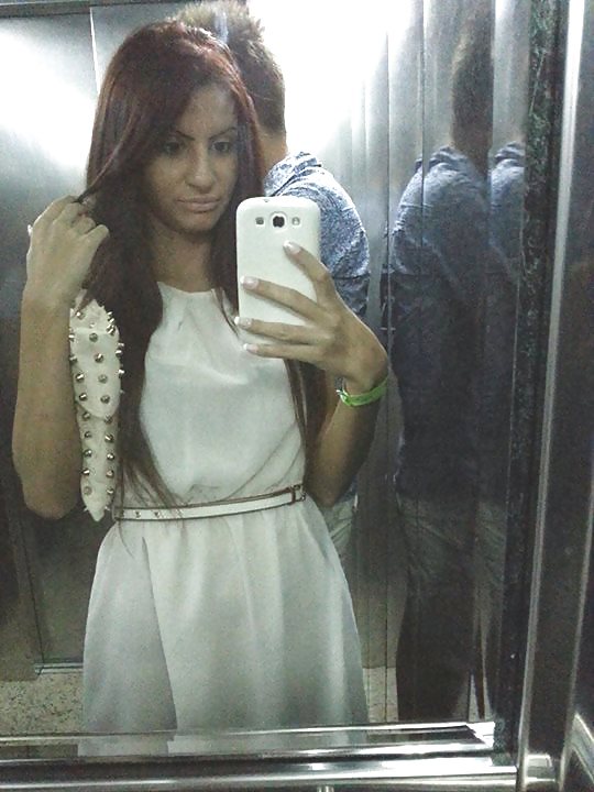 Mujeres rumanas: ellysa
 #23349310