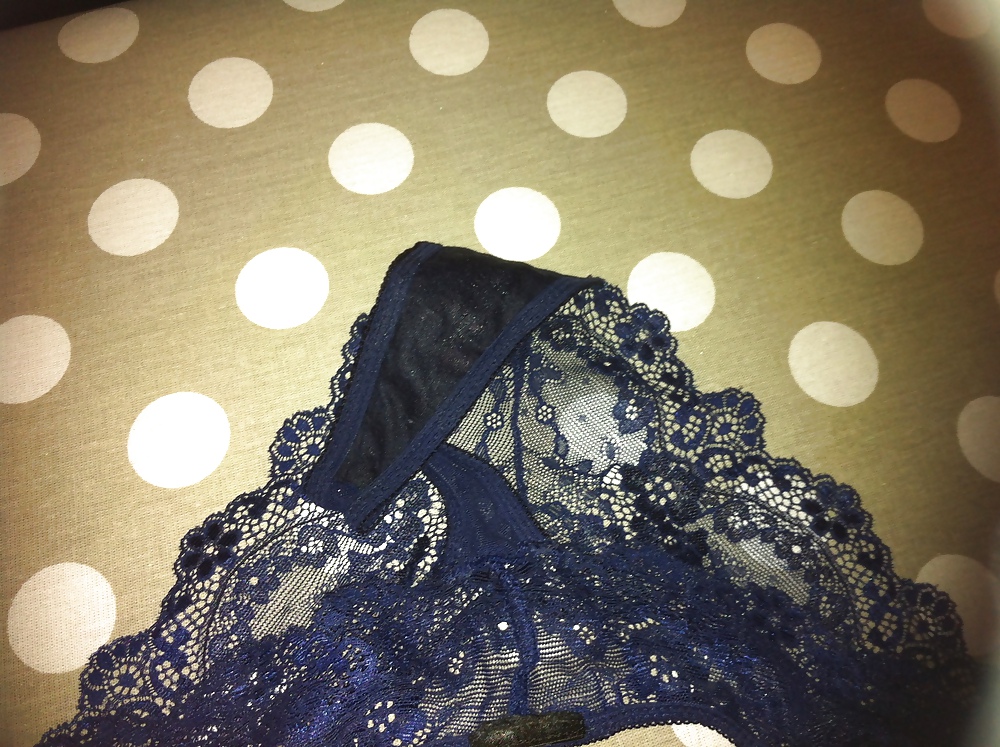 String of donna
 #23185762