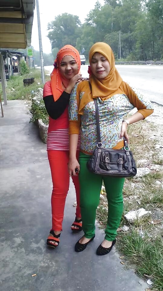 Indonesian- Arbeiten Aceh Tante In Malaiisch #28246749