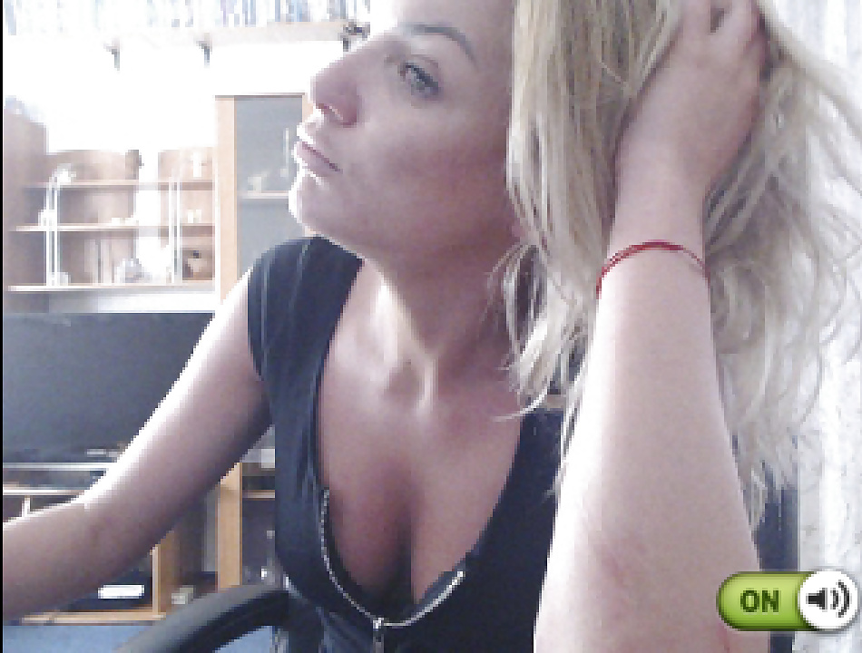 Sexy blonde feet and boobs webcam romanian #28995166