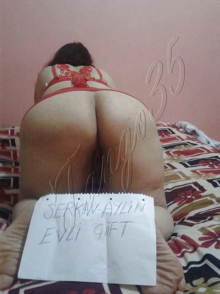 Turkish Slut Aylin #28480472