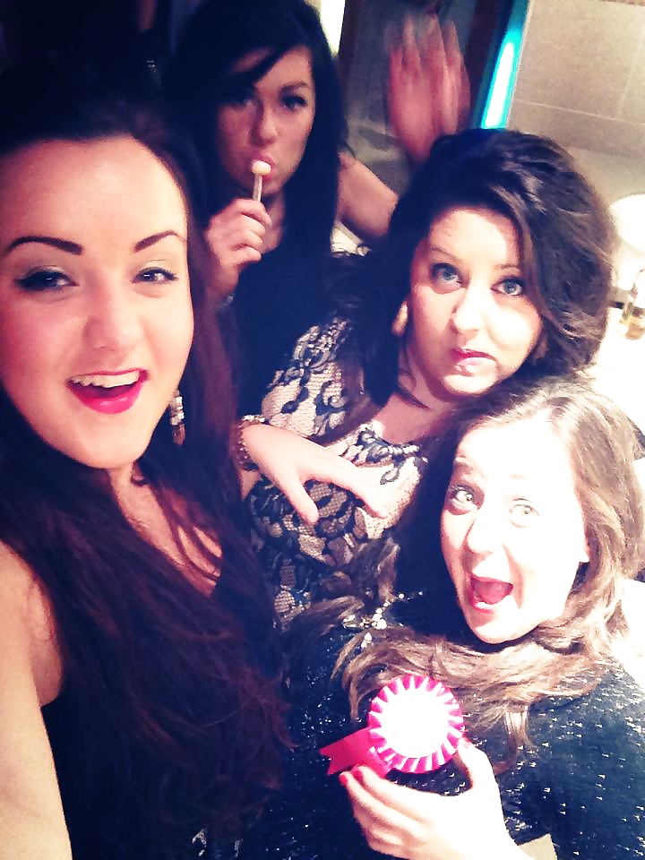 Chavas muñecas 3
 #28525302