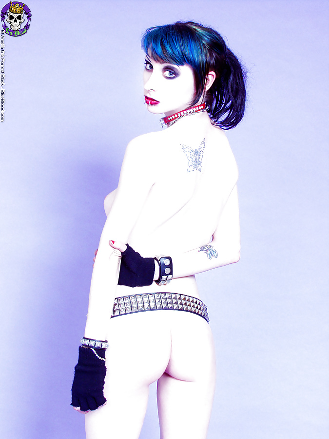 Stephanie Slaughter As Deathrock Chick #24919096