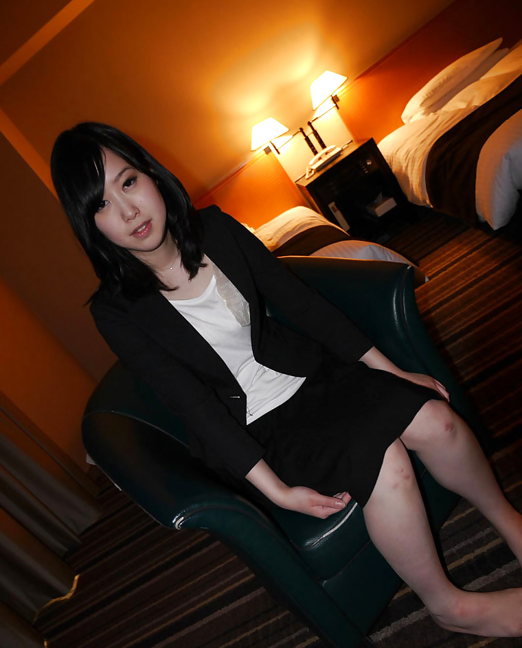 Secretaria japonesa follada en el hotel
 #39632548