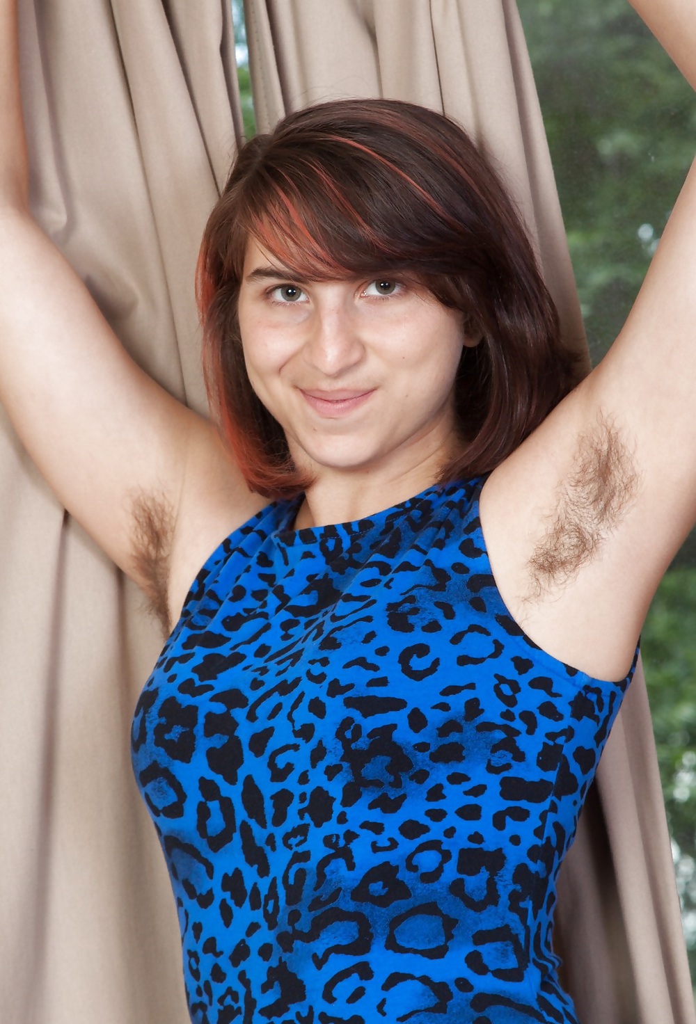 Miscellaneous girls showing hairy, unshaven armpits 3 #36174490