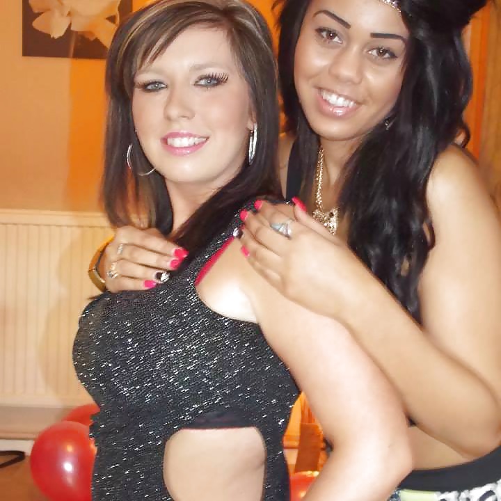 British Shannell Und Nicole #40169648