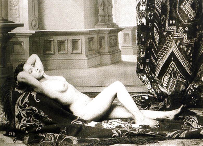 1850 Retro Erotic Photo #32515911