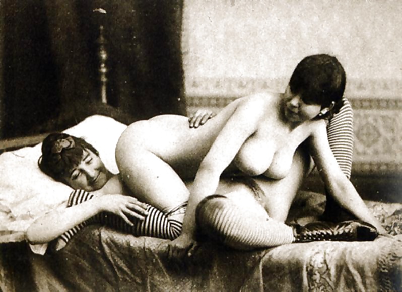 1850 Retro Erotic Photo #32515957
