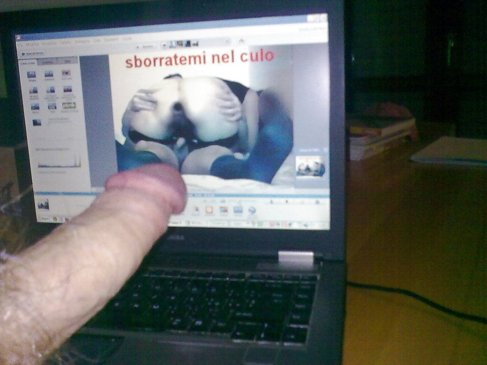 Mia moglie, uno sborratoio per tanti amici...2
 #23289817