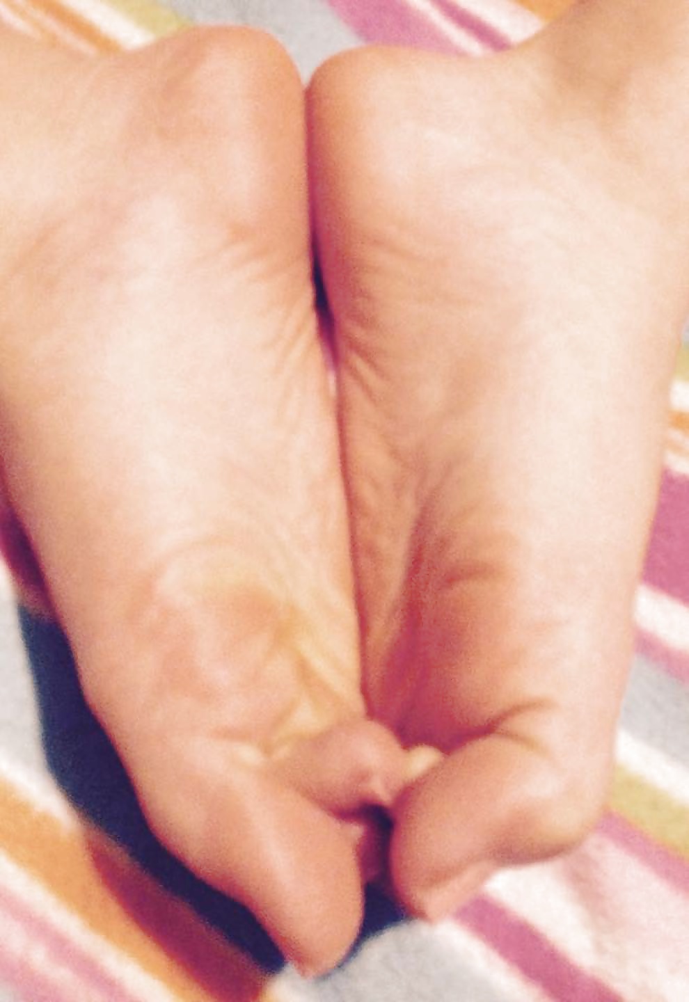 Los pies de Elina
 #39757938