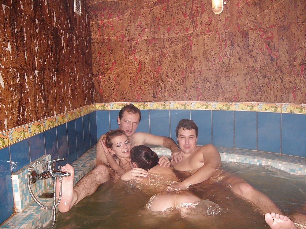 Rus scambisti scopare ragazze nella sauna
 #25382935