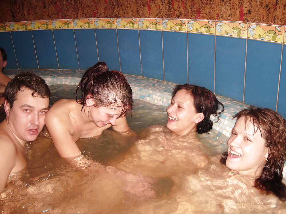 Rus scambisti scopare ragazze nella sauna
 #25382959