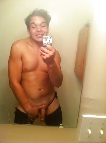 お嬢さん方 :)
 #31988224