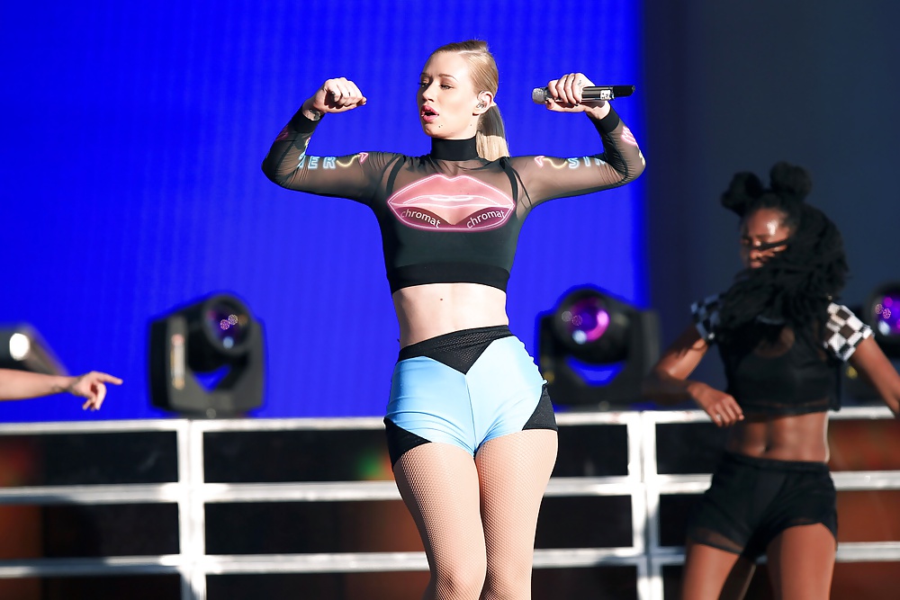 Iggy Azalea and Rita Ora - Budweiser Made In America #29272018