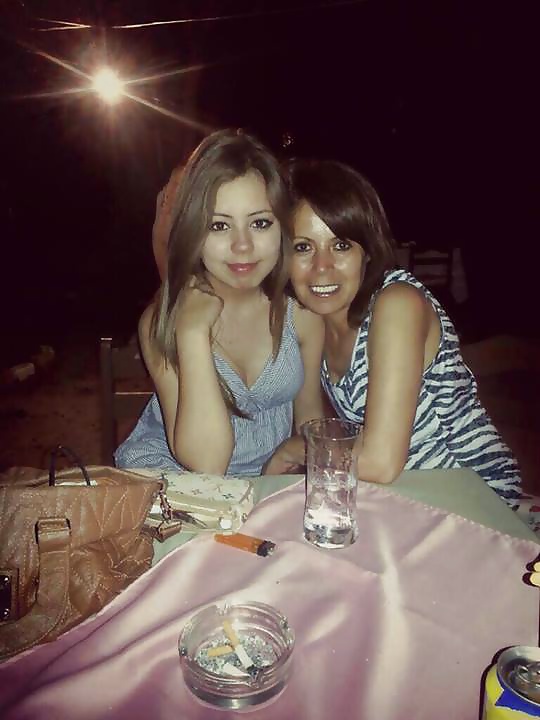 Selin karacay 
 #35255494