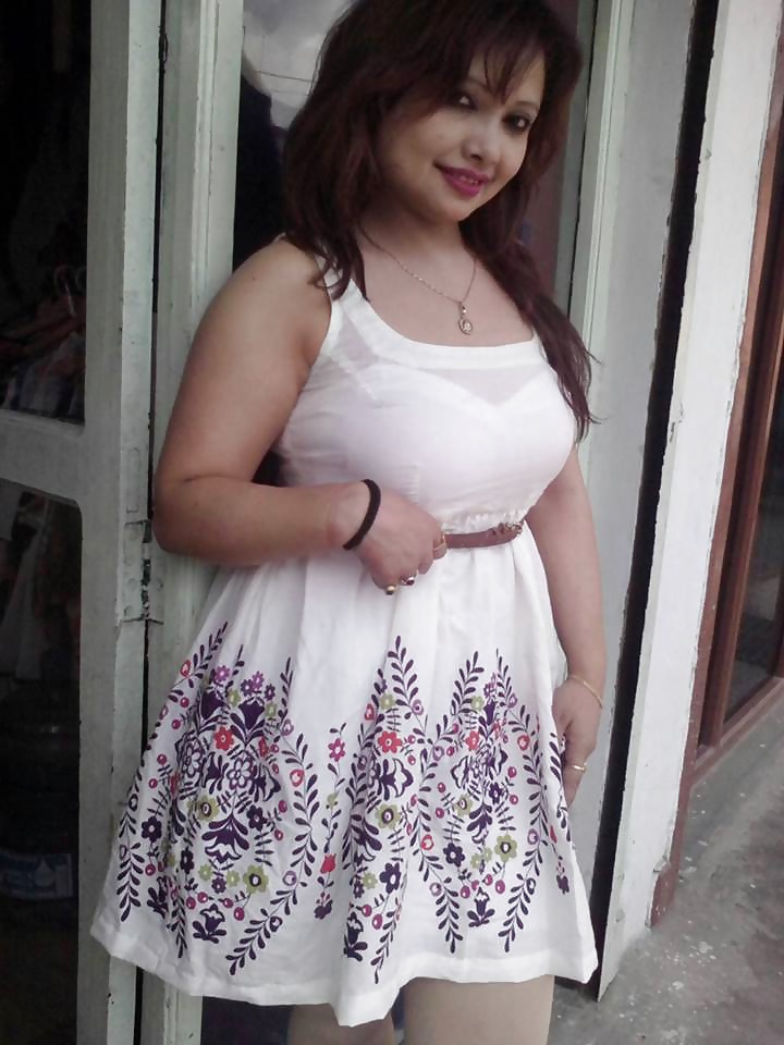 Mrs Bimala Giri ( hot nepali wife) #40922449