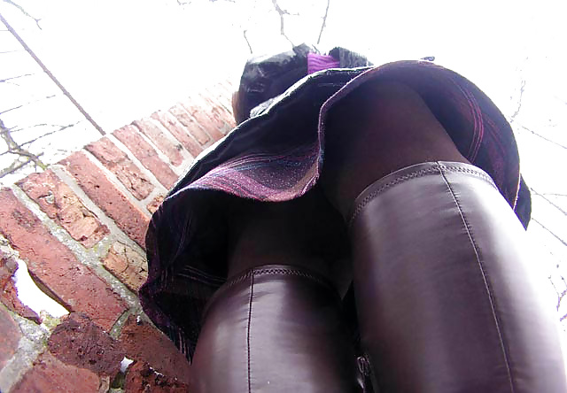 Looking Up 7 #40382433