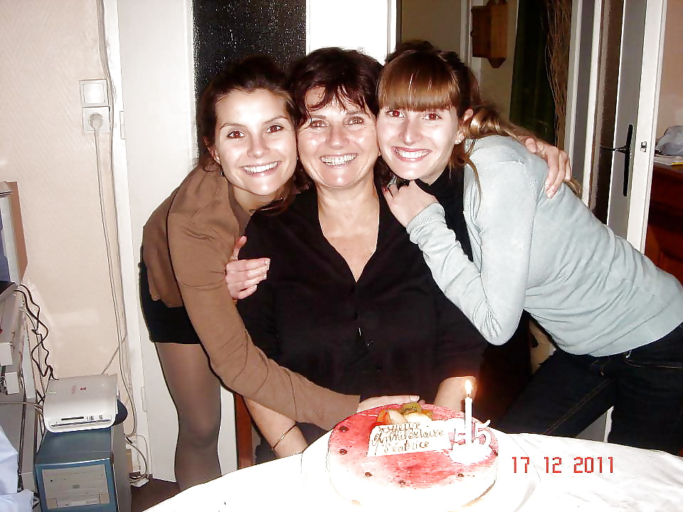 De jolies femmes habillees 07 #33969517