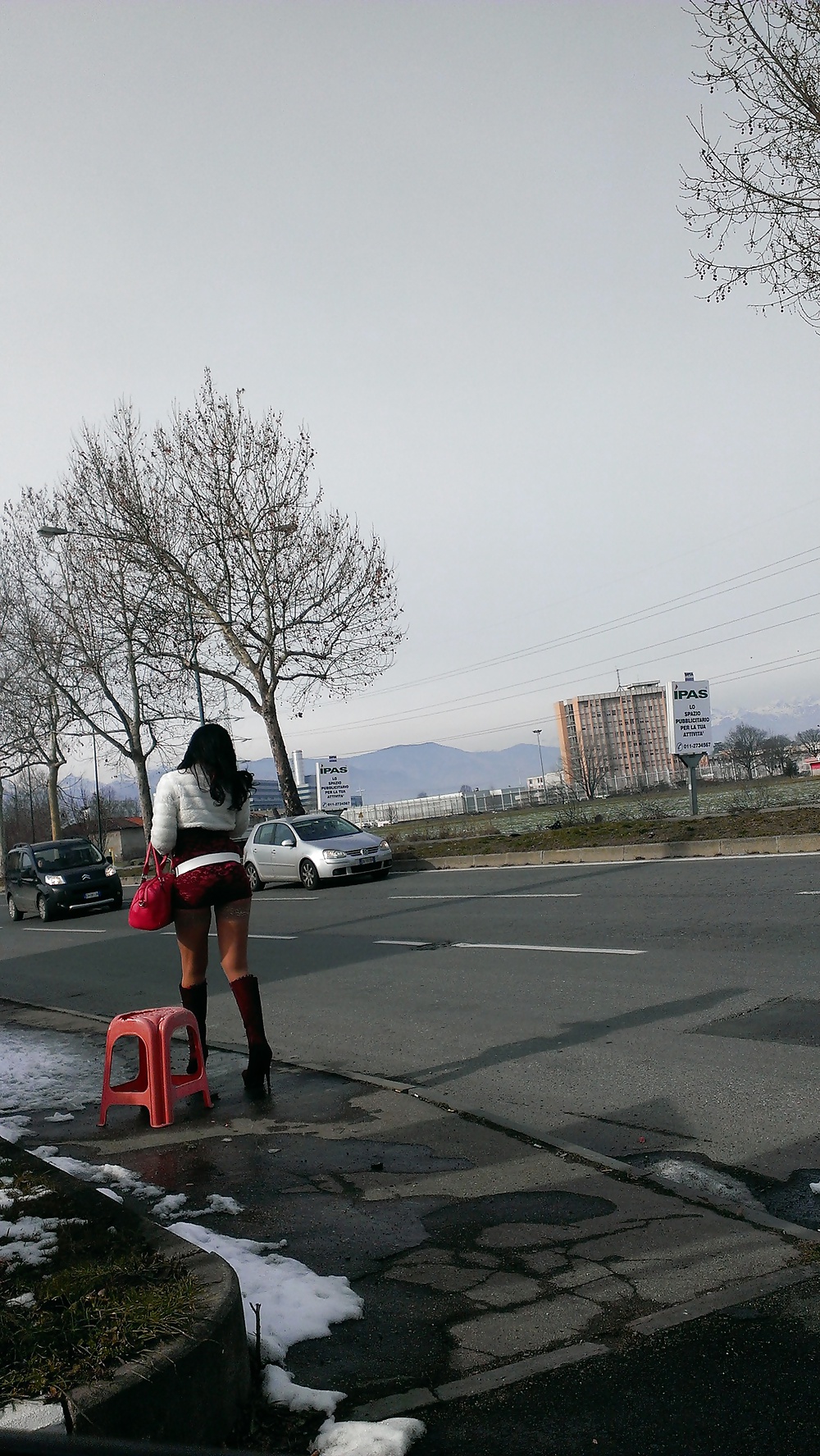 Prostituta di strada - puttane da strada #34248698