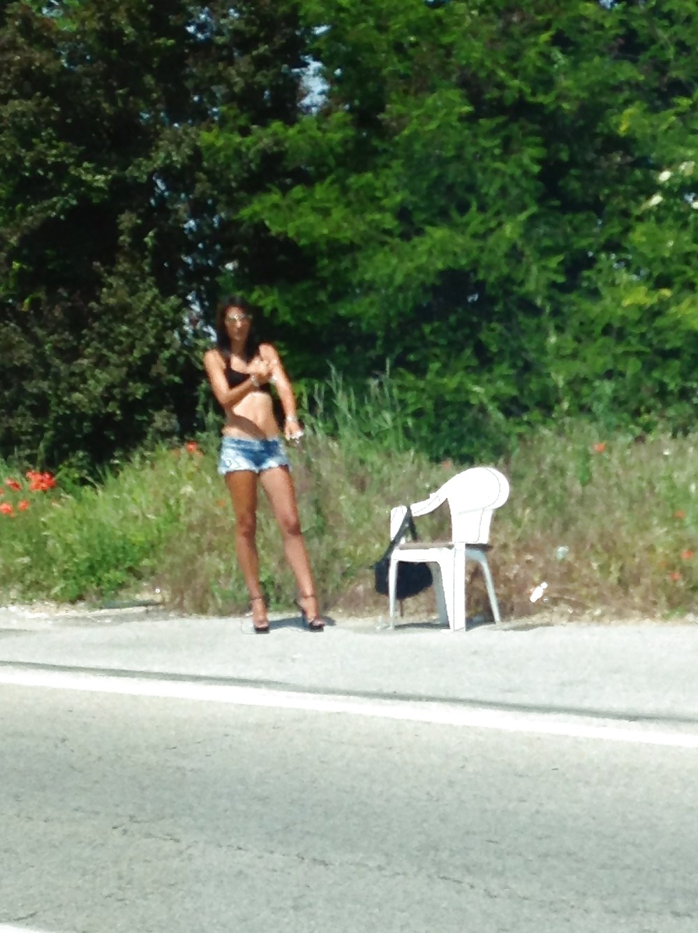 Prostituta di strada - puttane da strada #34249145