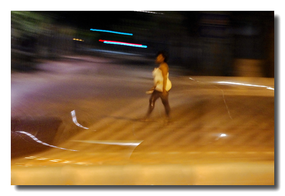Prostituta di strada - puttane da strada #34251161