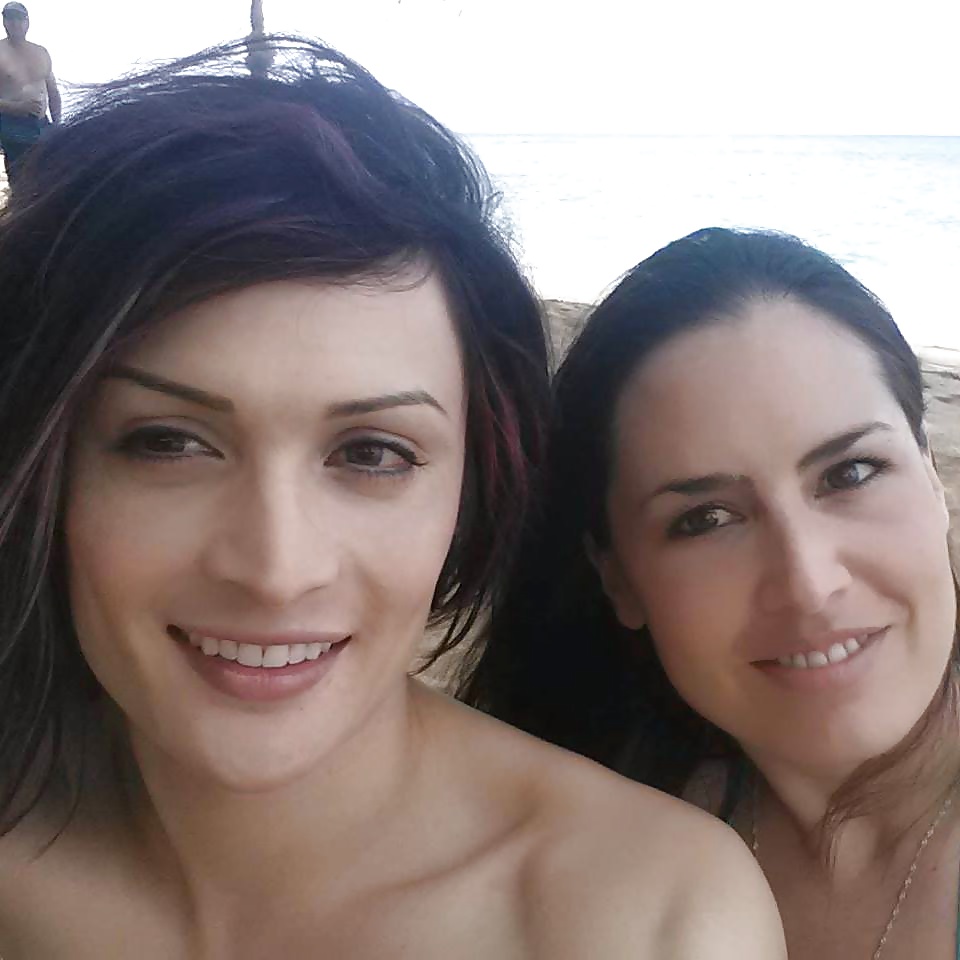 Amazing tgirls
 #39095186