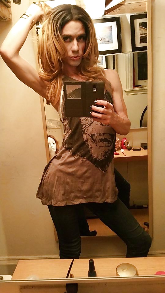 Amazing tgirls
 #39095769