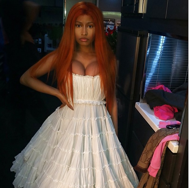 ¡Nicki va va voom!
 #36701158
