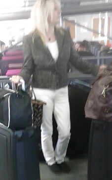 Blonde Milf in Tight White Jeans White Levi's #28367687