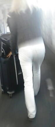 Blonde Milf in Tight White Jeans White Levi's #28367705