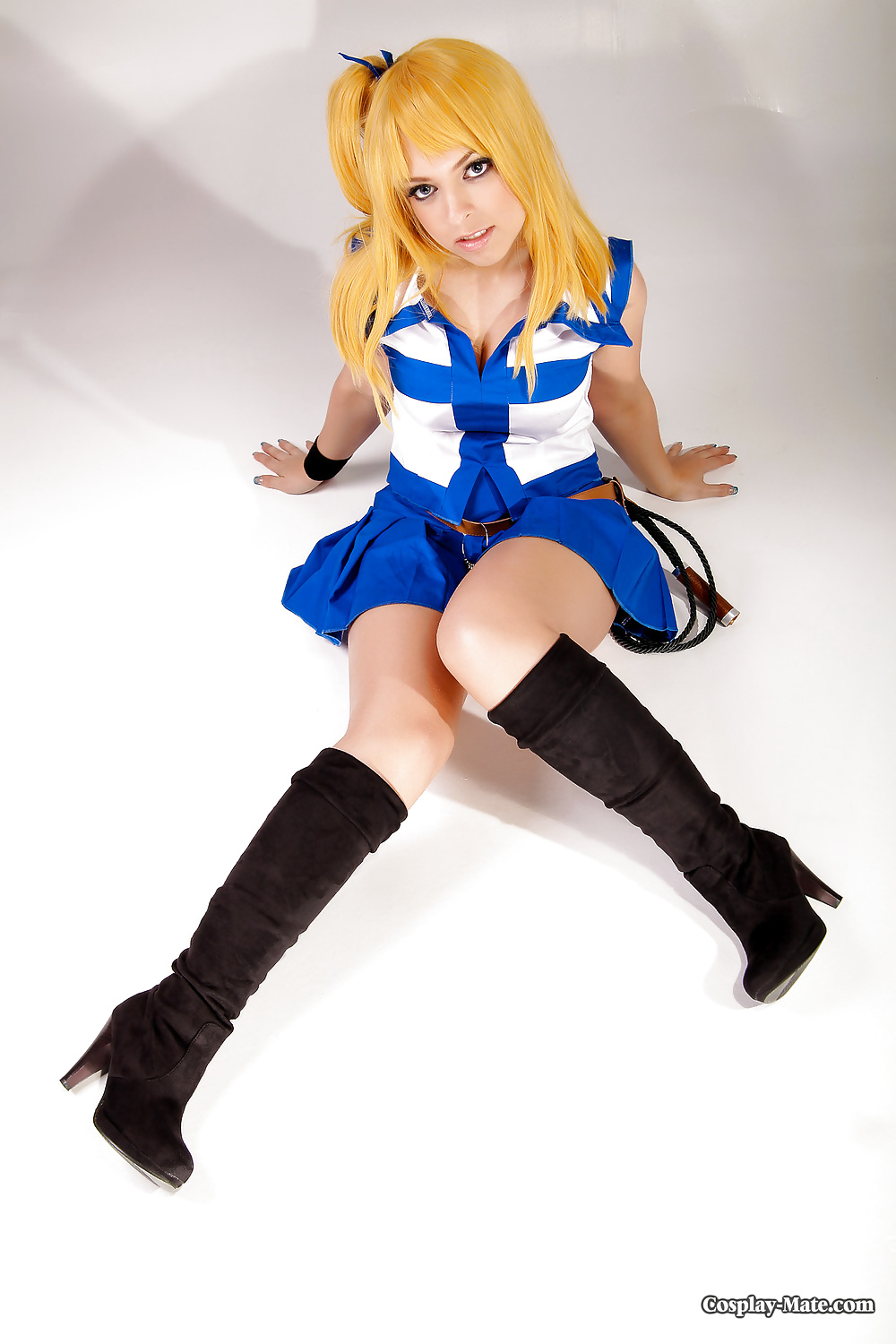 Fairy tail cosplay lesbica
 #30912860