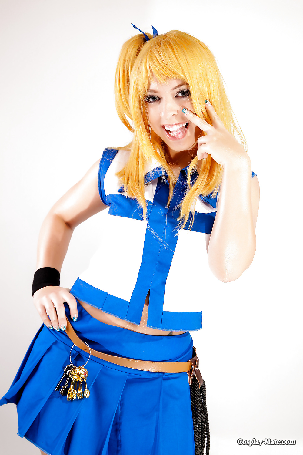 Fairy tail cosplay lesbica
 #30912881