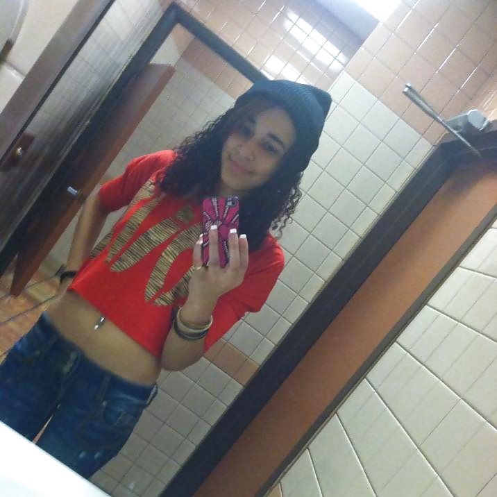 Cousin Vickeila #28016329