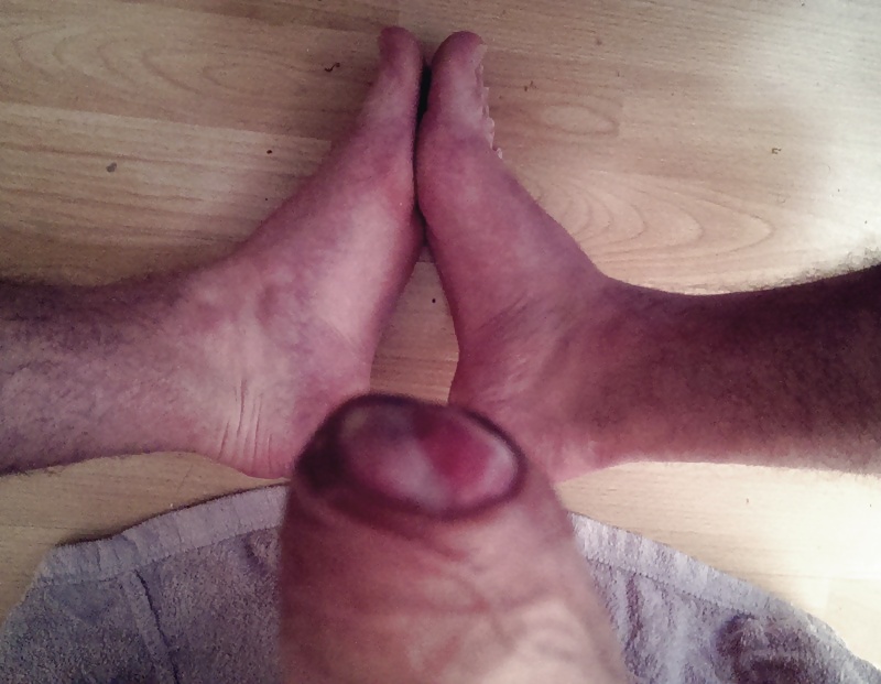 Schwanz und fuesse
 #28518418