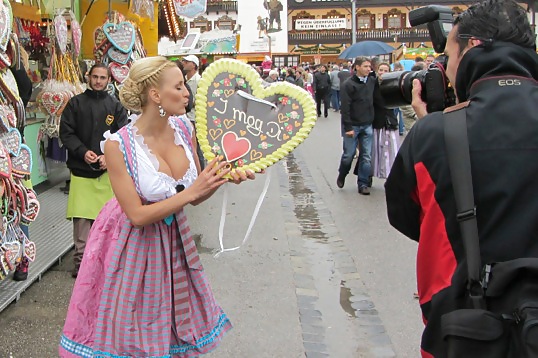 Jordan carver oktoberfest
 #25080391