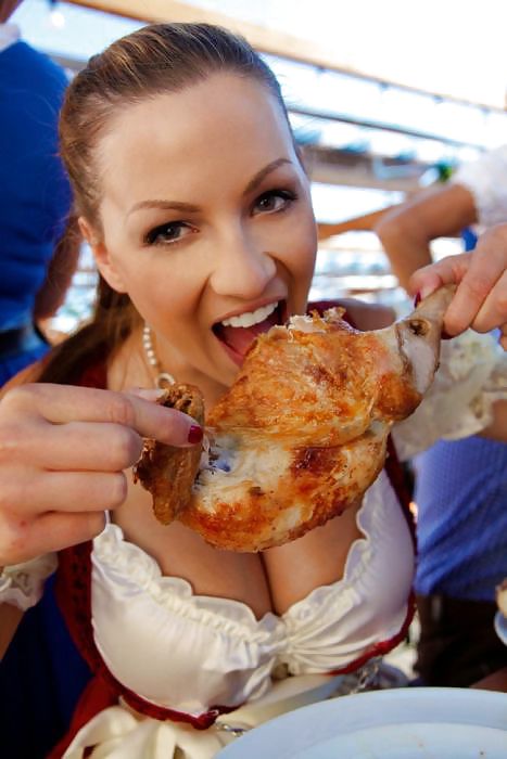 Jordan Carver oktoberfest
 #25080598