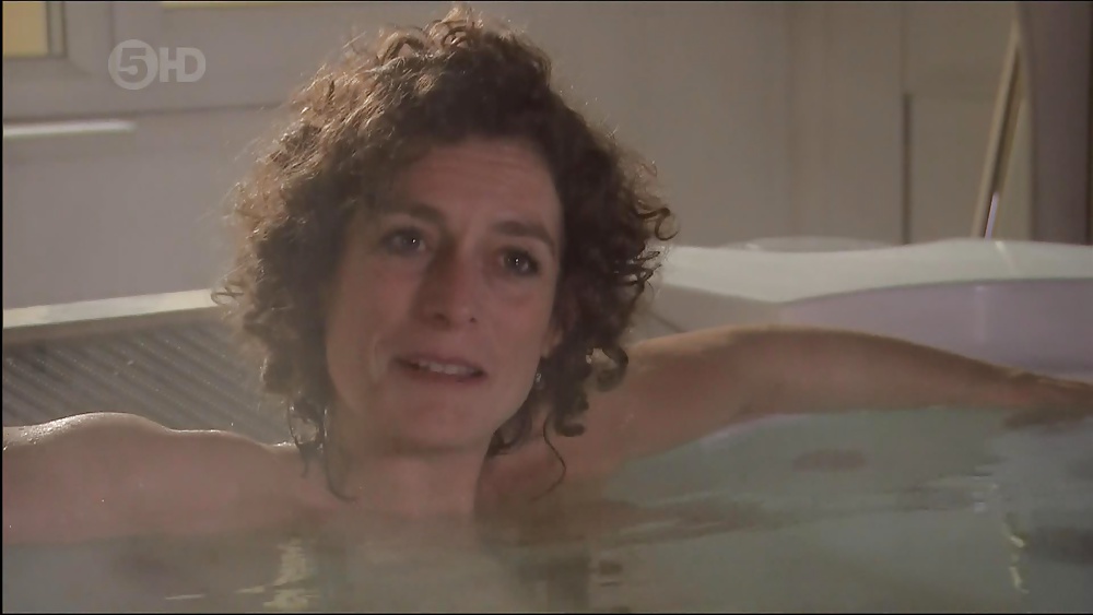 Alex Polizzi #26958974