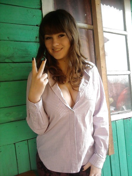 Busty Russian Woman 798 #37267927