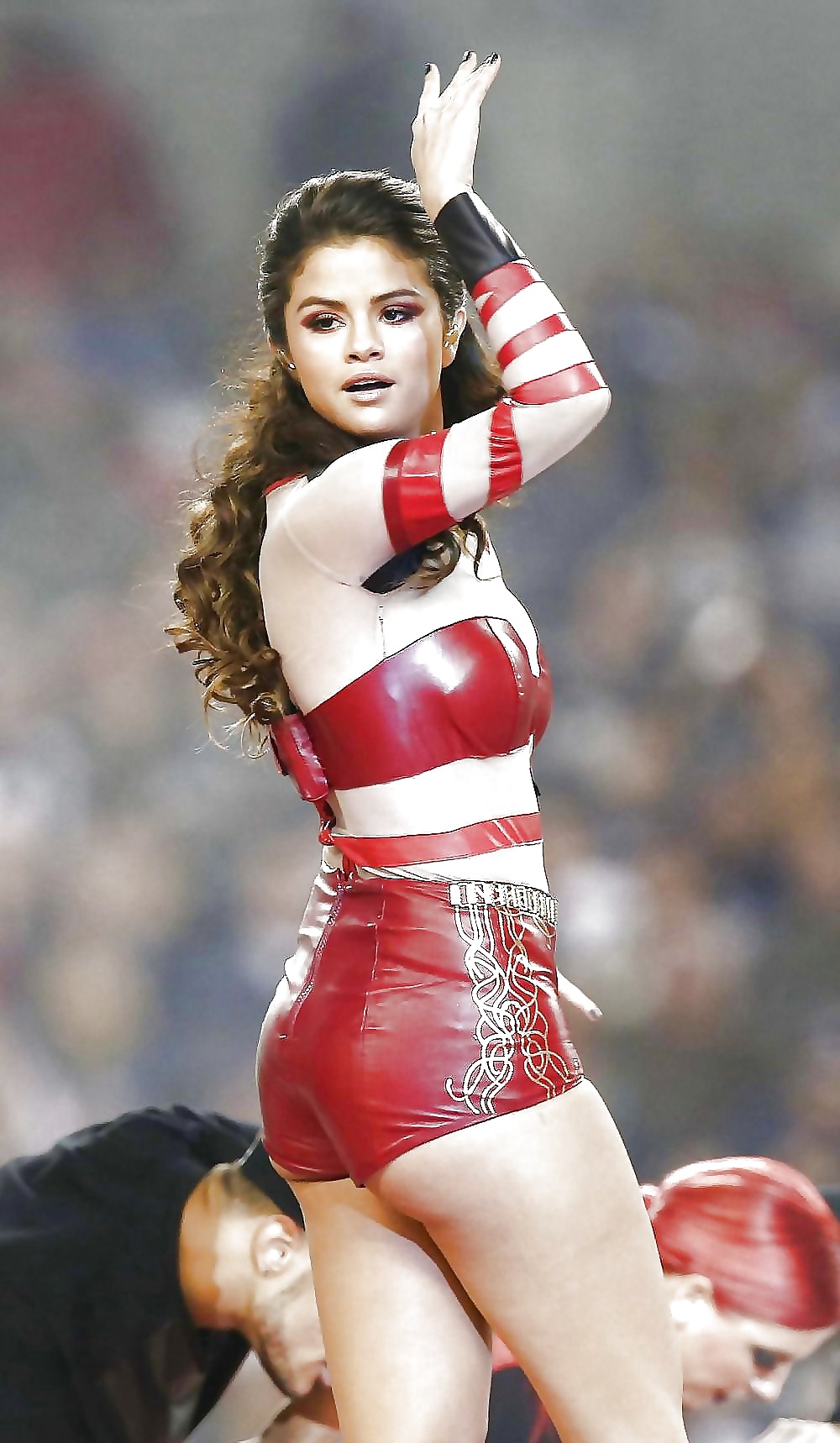 Selena Gomez #28011367